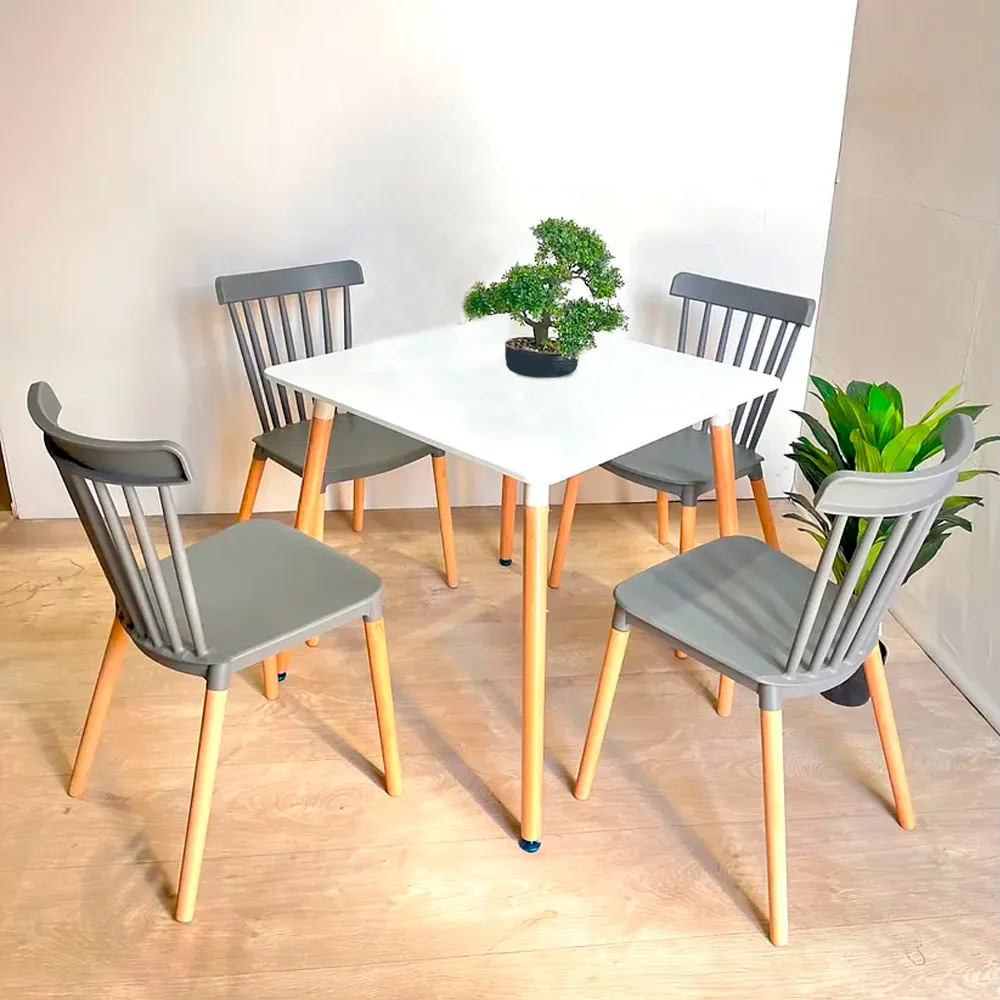 Comedor Windsor 4 Personas – Mesa Cuadrada