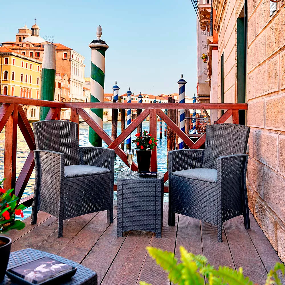 Juego de jardín Italiano de Rattan sintético con Mesa Baúl